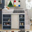 Lit mezzanine double avec armoires de rangement et rideau