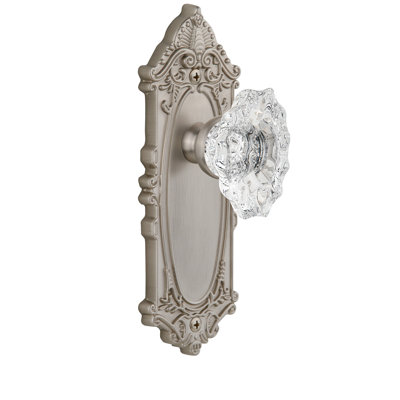 Grandeur Grande Victorian Plate Passage with Biarritz Crystal Door Knob