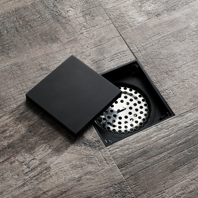 Drain de plancher en laiton chromé 4 x 4 pouces, Noir mat