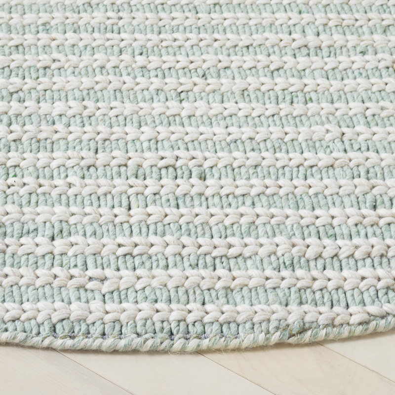 Dupont 225 Hand Loomed Performance Striped Rug, Round 6'
