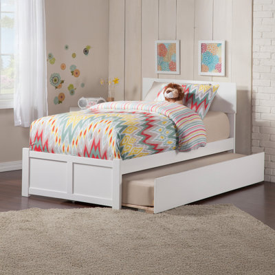Bueno Park Solid Wood Platform Bed with Footboard and Trundle