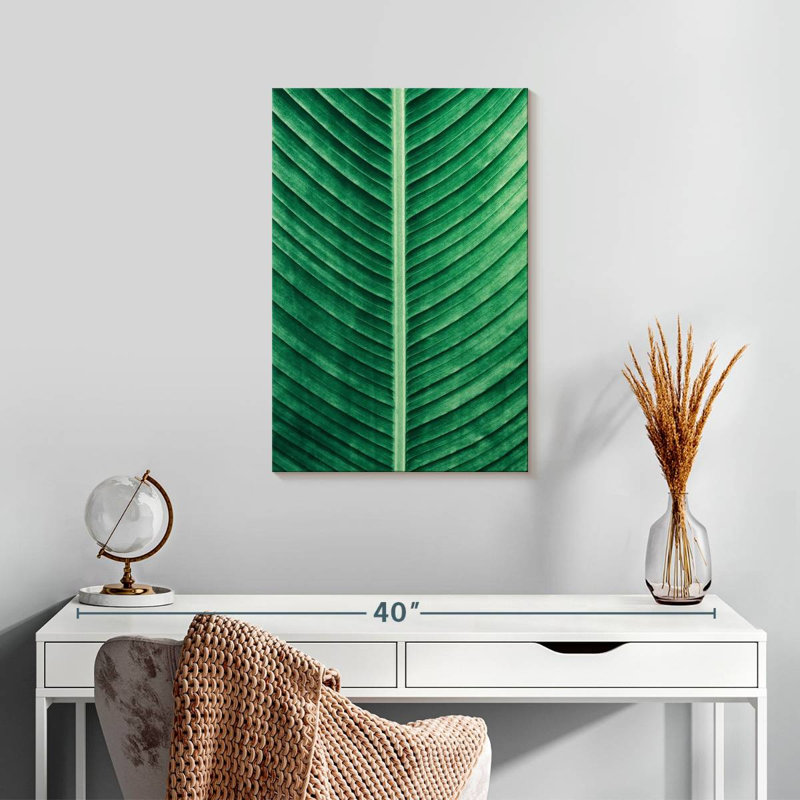 Harnek Green Leaf Lines, 24" H x 16" W