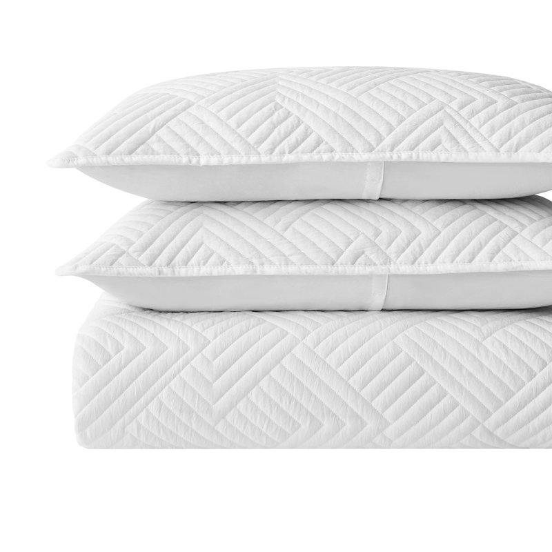White Full Reversible Microfiber Quilt Set