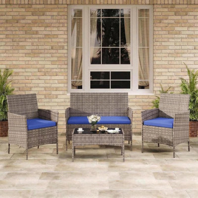 Ensemble de meubles d'extérieur 4 pièces, chaises en osier de rotin PE avec coussins moelleux et table basse en verre trempé - Ensemble de patio toutes saisons pour jardin, cour, porche, bord de piscine