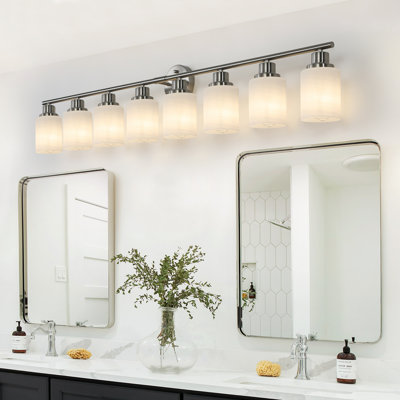 Applique murale moderne pour meuble-lavabo 8 lumières 52 po, finition nickel brossé avec abat-jour en verre givré pour éclairage de salle de bain ou de couloir (sans ampoules)