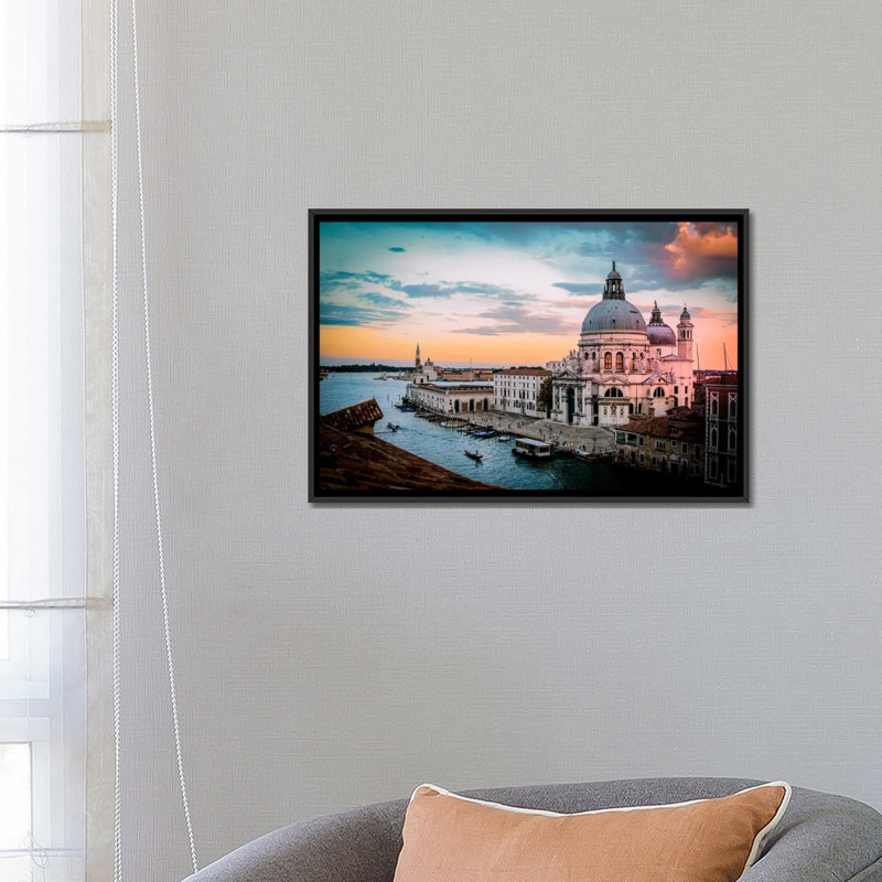 «Venice II», reproduction sur toile, H 18 po x l 26 po x P 1,5 po, Toile encadrée noire, Pas de tapis