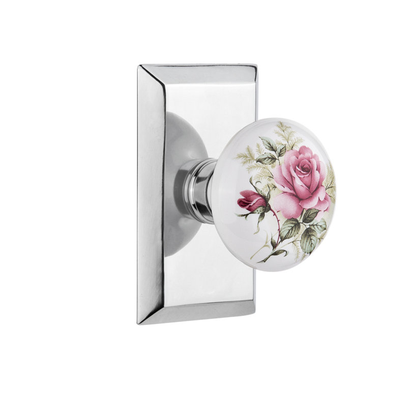 Plaque de studio avec poignée de porte en porcelaine blanche, Chrome brillant, 2-3/4"