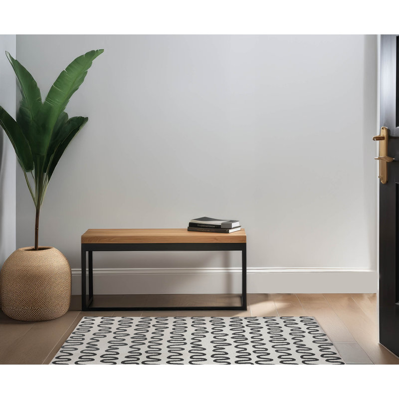 Wiggle Stripe Indoor Doormat, 24" W x 36" L, Ivory