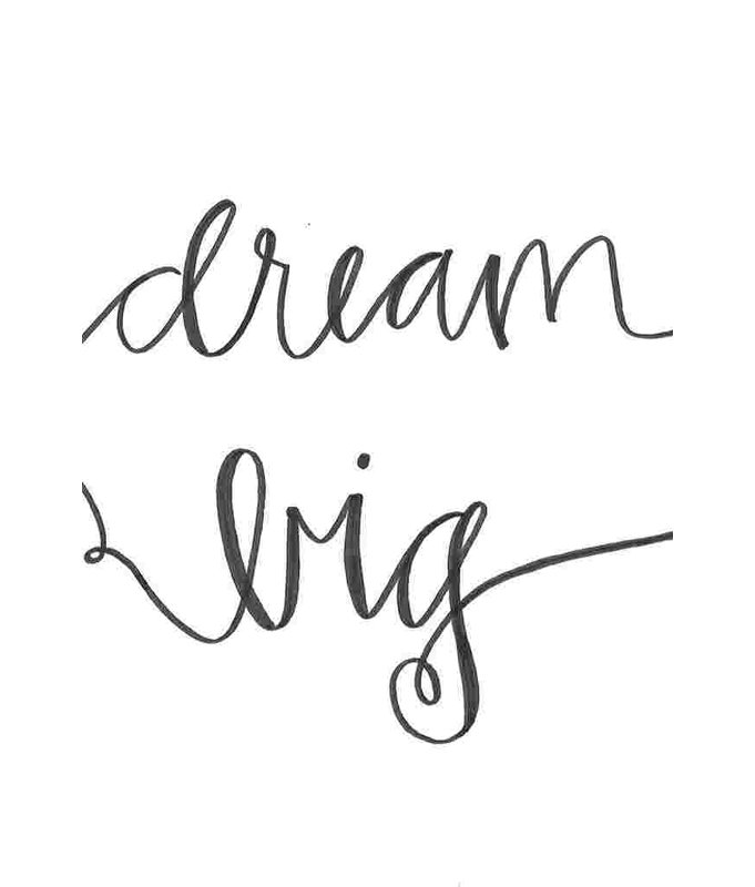 Dream Big 7, H 12 po x l 8 po