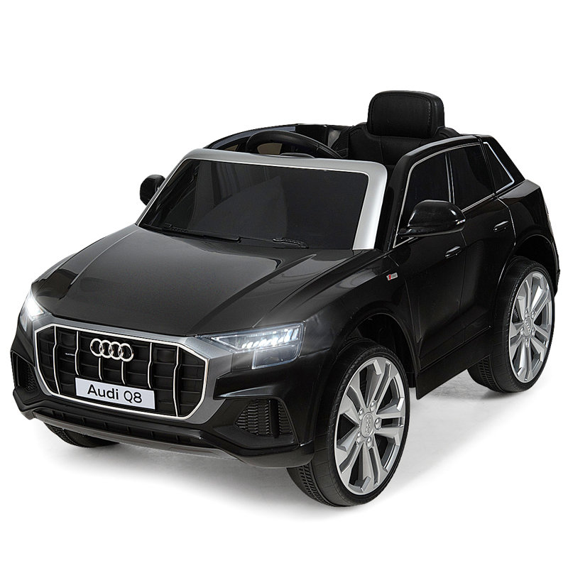 Les enfants montent sur une voiture, Noir