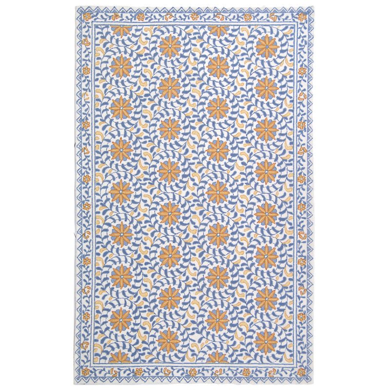 Tapis en laine ivoire et bleu à motif floral touffeté et fabriqué à la main Chelsea, Rectangle 7 pi 9 po x 9 pi 9 po