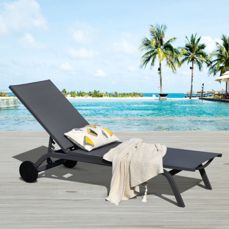 Chaise longue d'extérieur en tissu Pryer, gris