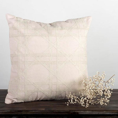 Housse de coussin à motif blanc