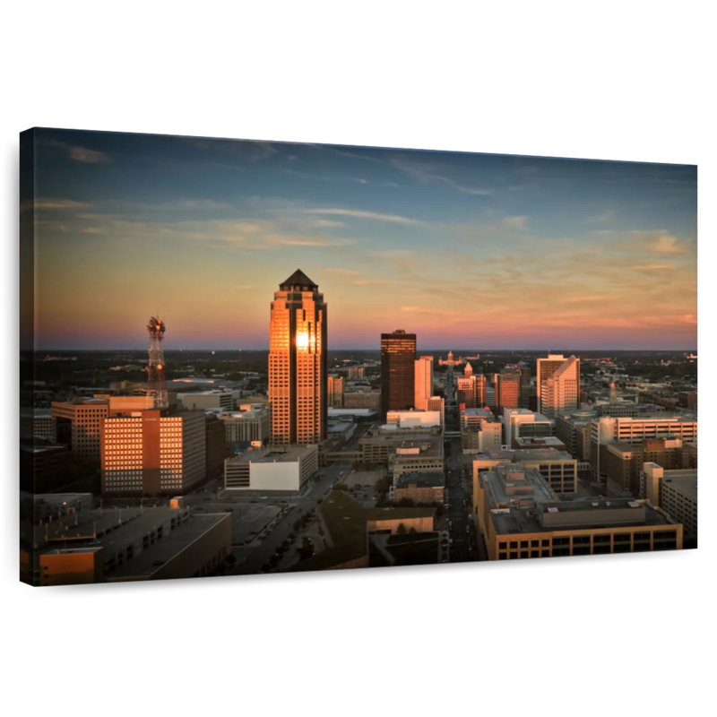 Des Moines Dusk Skyline