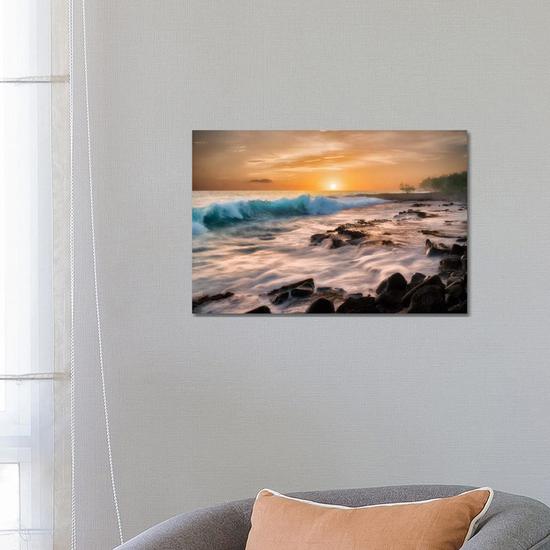 Hawaii Sunset by Dennis Frates - Wrapped Canvas Gallery-Wrapped Canvas Giclée, 66.04 cm H x 45.72 cm W x 3.175 cm D
