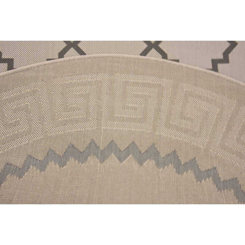 Hancock Geometric Indoor / Outdoor Rug, Round 6'1"