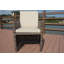 Chaise de patio rembourrée avec repose-pieds-982426719
