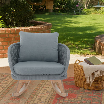 Chaise berçante classique en corde d'osier classique avec coussins et pieds en bois massif, pour l'intérieur et l'extérieur