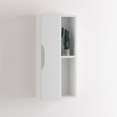 Yatts Floating Shelf