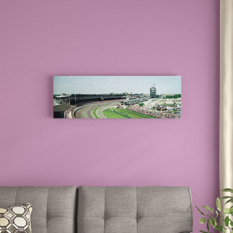 « course cars », reproduction de photo sur toile, H 24 po x l 72 po x P 1,5 po, Toile tendue