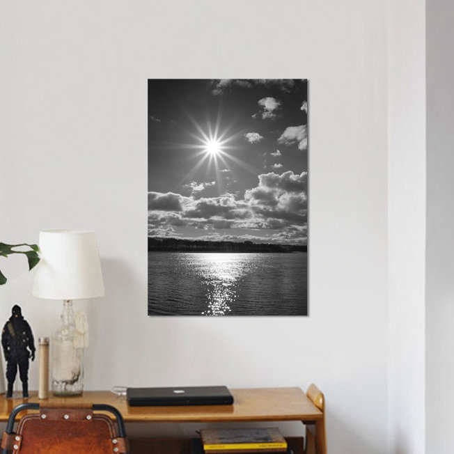« sun burst », reproduction de photo sur toile, H 26 po x l 18 po x P 1,5 po