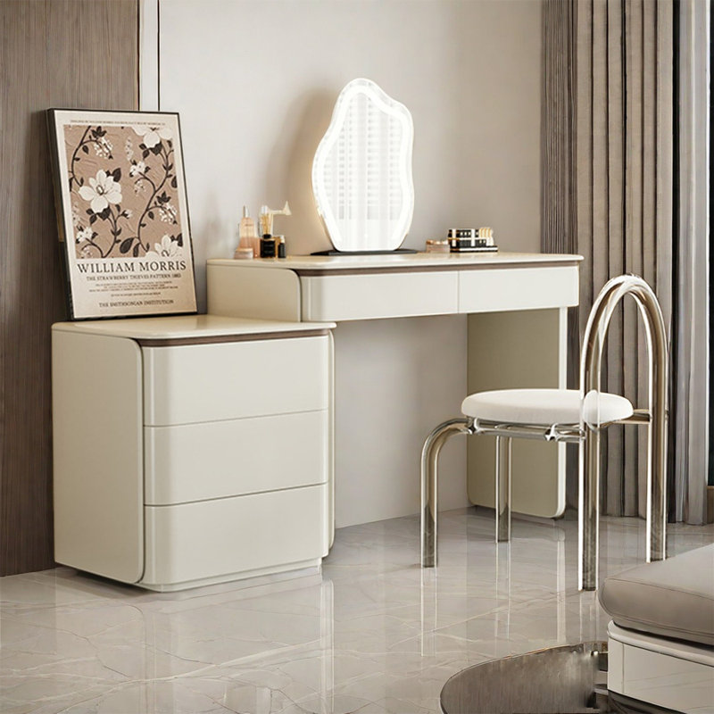 Geodis Vanity