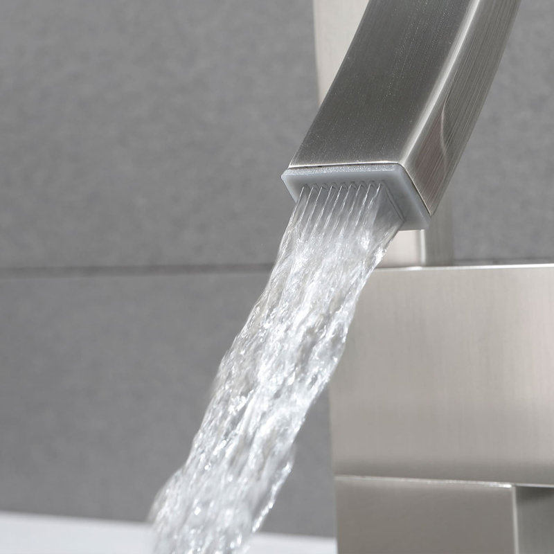 Single-Hole Single-handle Bathroom Faucet