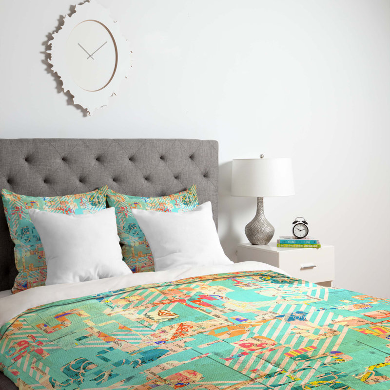MIK 42 Modern & Contemporary Duvet Cover