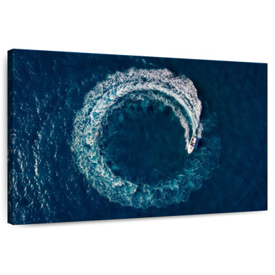 Mehar, boucle de bateau en mer