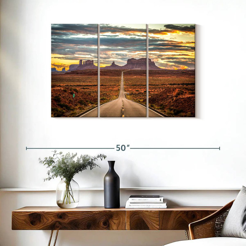 Mehar Monumental, 24" H x 38" W