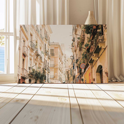 Alleyway Allure Canvas Print