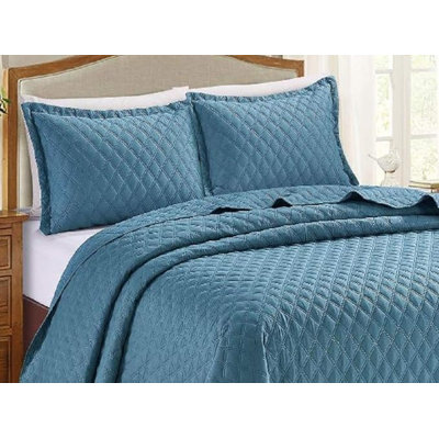 Elegant Comfort Inspiration Embossed Lightweight Bedspread Set – Soft Textured Polyester Coverlet with Pillow Shams