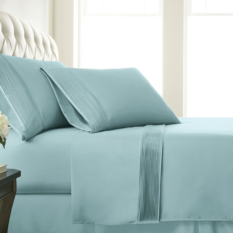 Vilano Springs Extra Deep Pocket Bed Sheet Set with Pleated Hem, Easy care, Pet Hair Resistant, Sky Blue