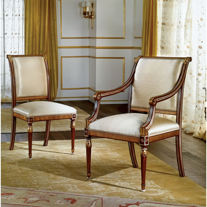 Chaise de salle à manger rembourrée en taupe en mousseline