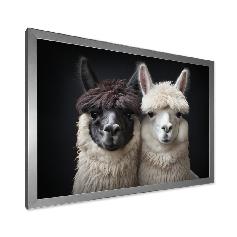 «Two Alcapas Graceful Guardians III», reproduction sur toile, H 34 po x l 44 po x P 1,5 po, Cadre photo argenté