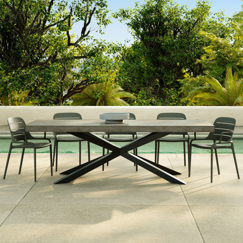 Mixx Dining Table