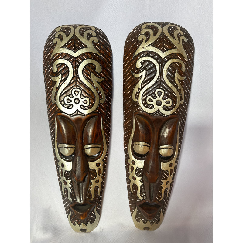 Wall Decor on Solid Wood