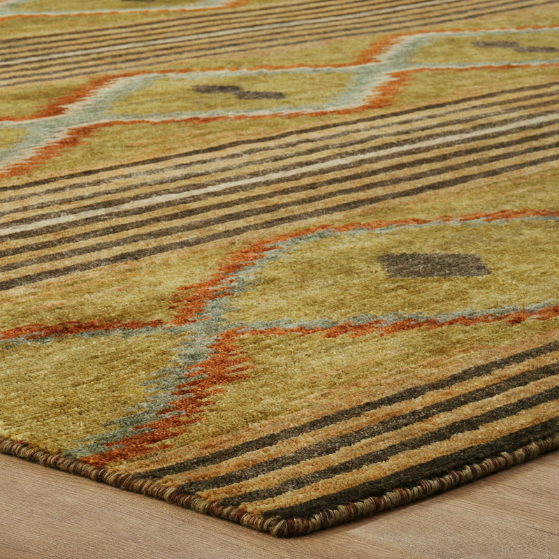 Graviett Wool Southwestern Area Rug in Beige, Rectangle 6' x 9'