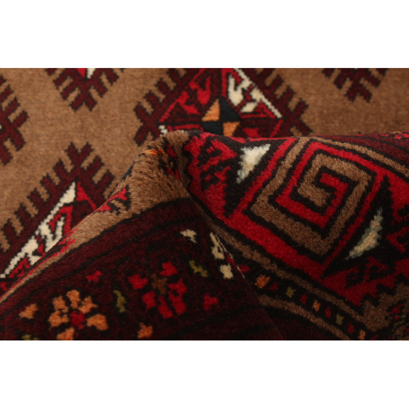 Tapis rouge foncé 4 pi 5 po x 6 pi 9 po Turkman