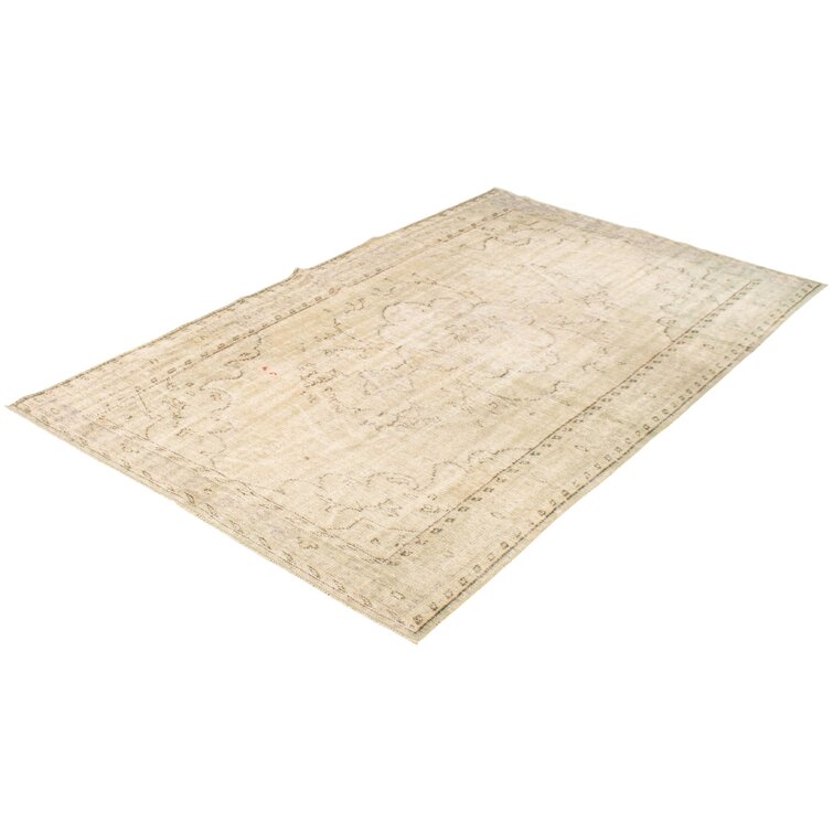 One-of-a-Kind 5'10" X 9'8" 1980s Wool Area Rug in Khaki