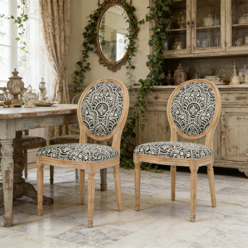 Chaise de salle à manger