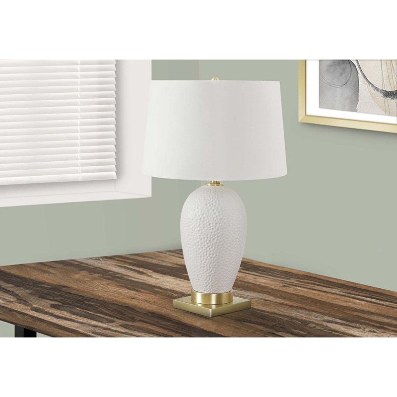 Lighting, h 26 po, lampe de table, céramique blanche, abat-jour ivoire / crème, transitionnel