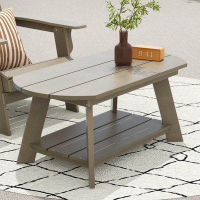 Table basse d'extérieur en polyester Arrlo