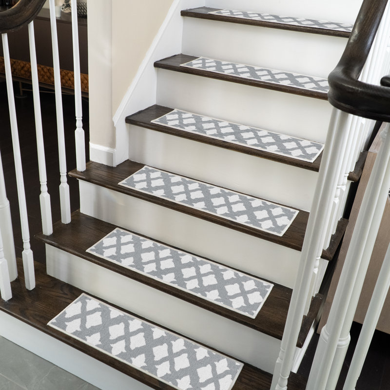 Rainsburg Non-Slip Stair Tread, Gray