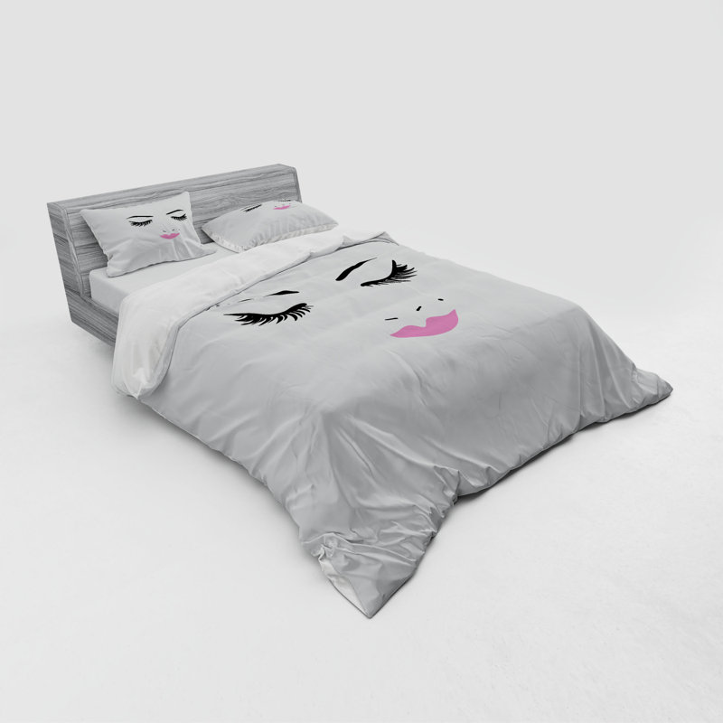 Glam Polyester Duvet Cover, Queen Duvet Cover + 3 Additional Pieces