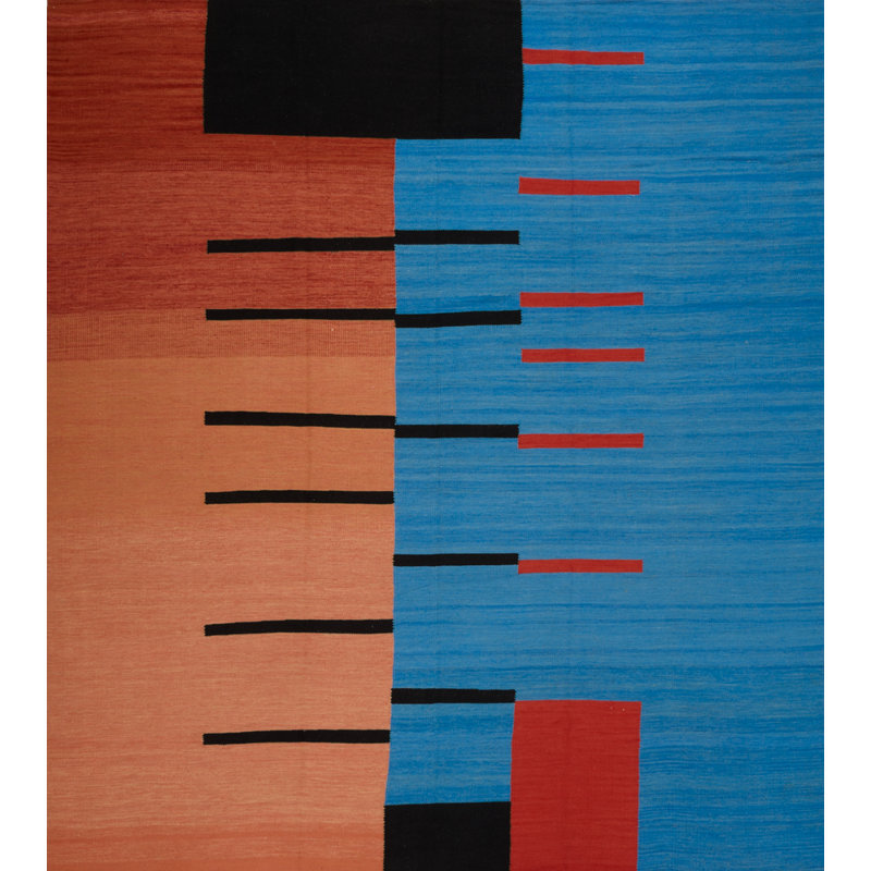 Area Rug in Blue/Brown
