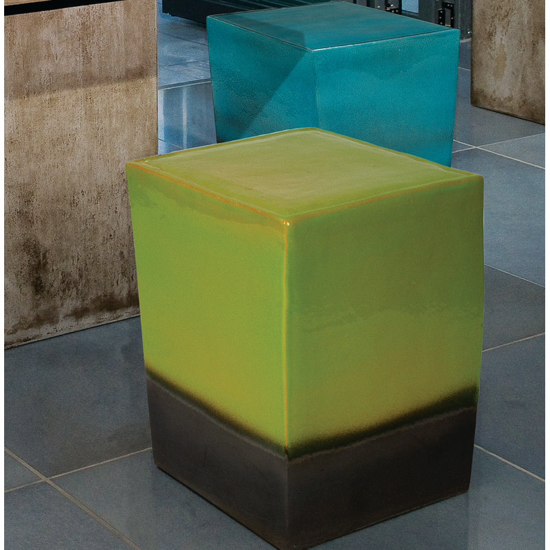 Garden Stool, White / Gloss Black