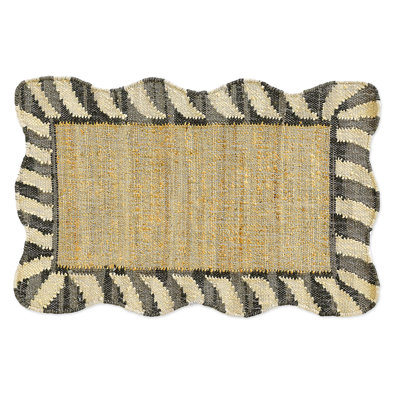 Jute Scalloped Black And White Rug