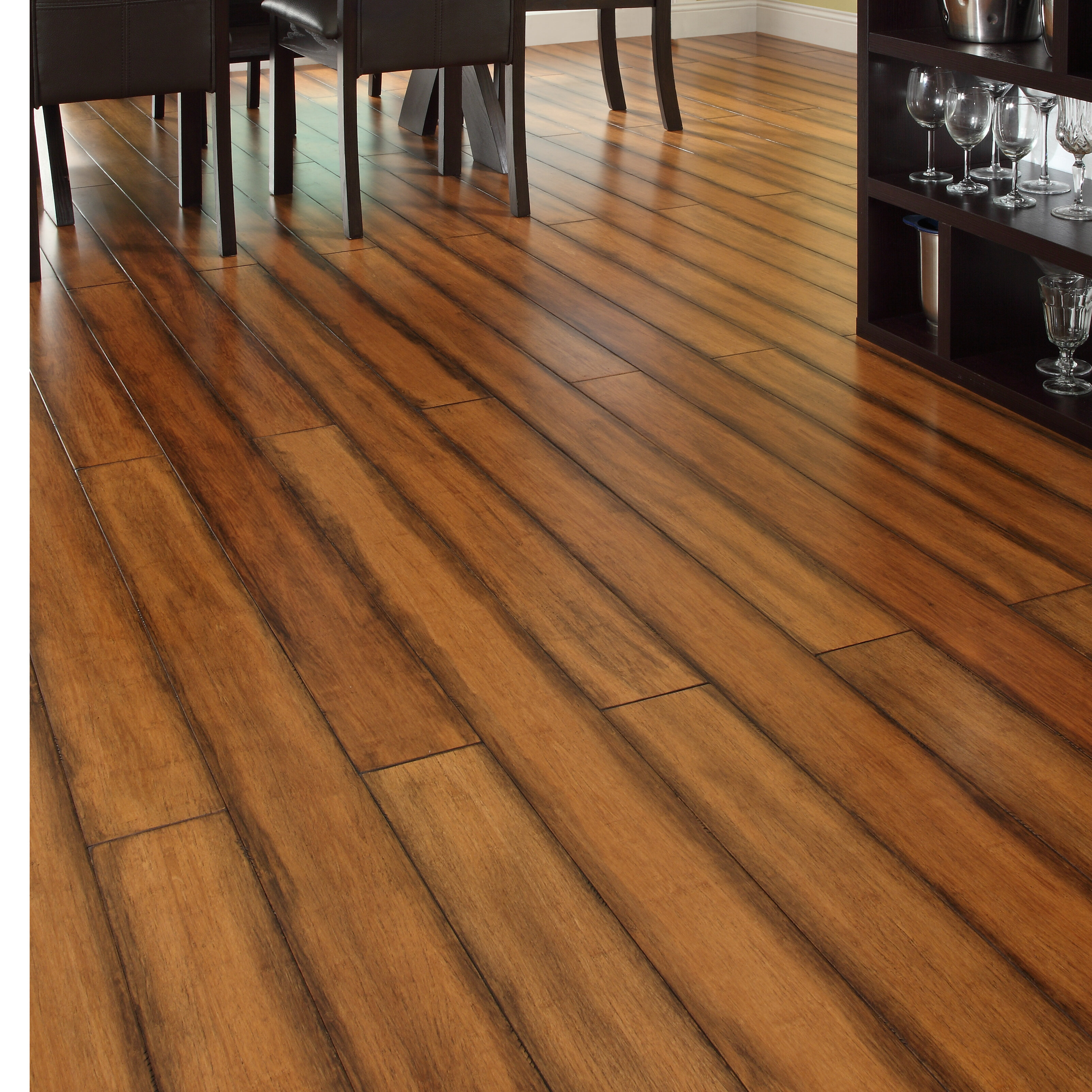 A Side By Side Comparison: Bamboo and Wood Flooring
