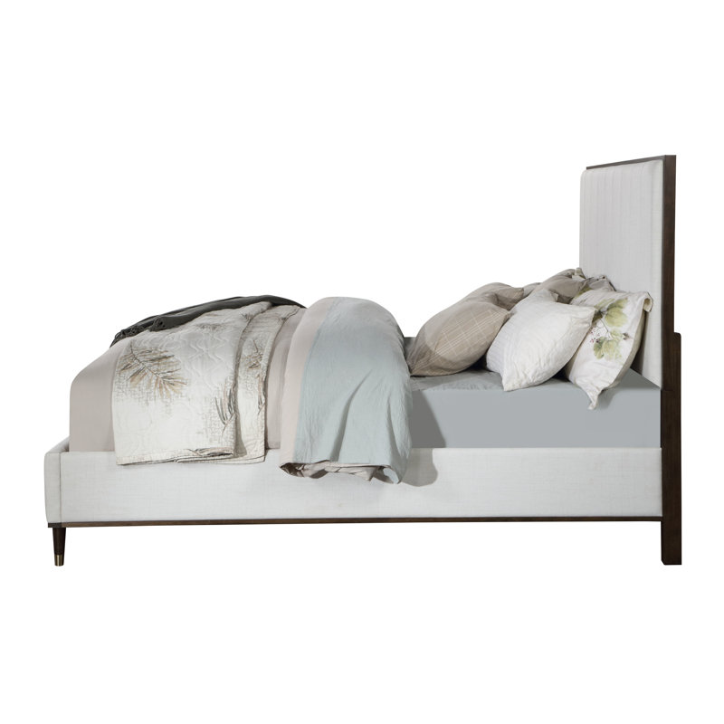 Grand lit en tissu gris avec structure en bois de peuplier et rembourrage doux